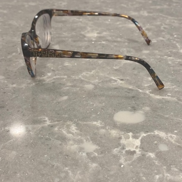 Brand New Never Worn Vera Wang Cat Eyeglasses - Picture 3 of 6